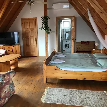 Rozsa Porta Vakantiehuis